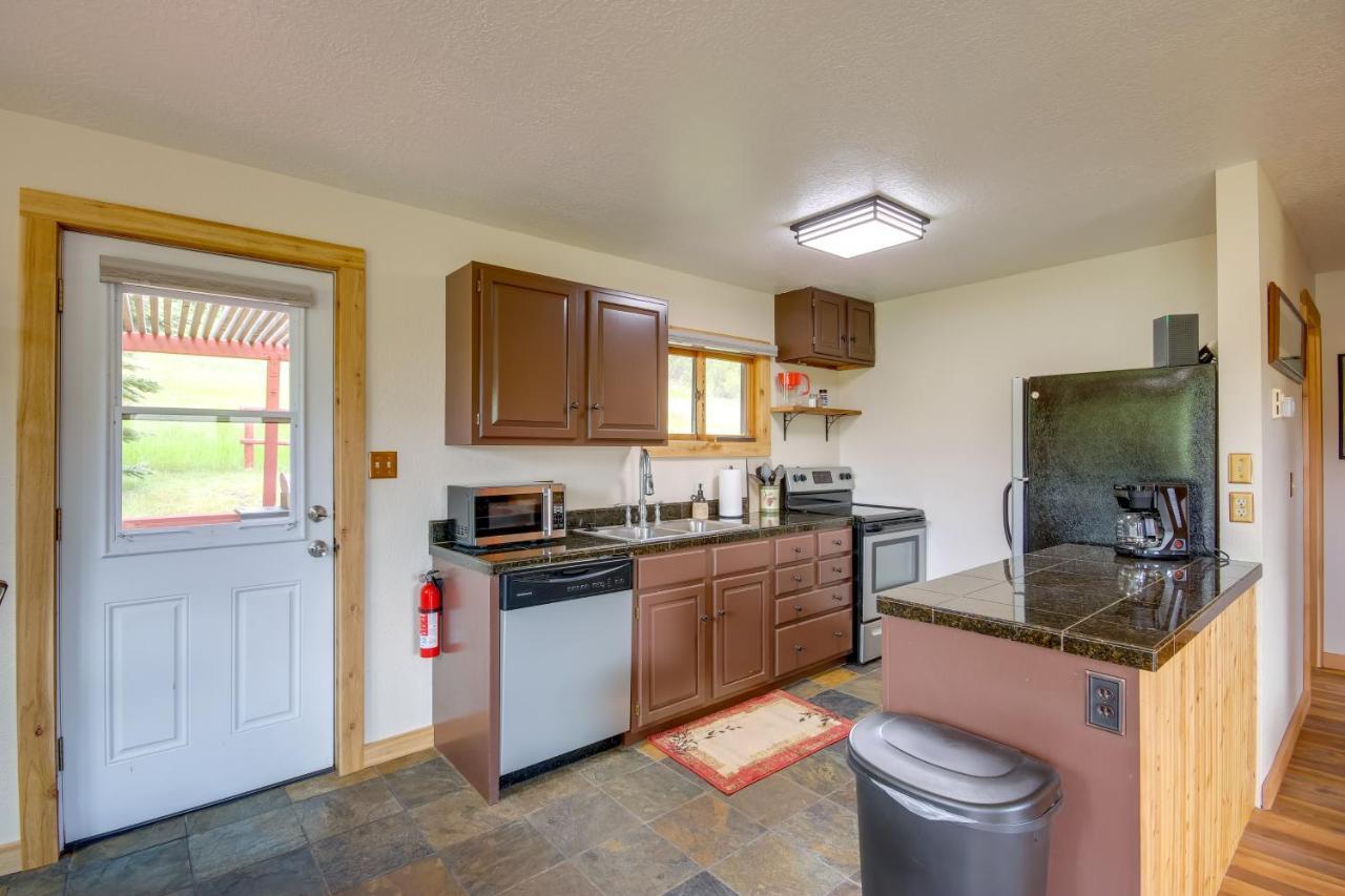 Red Lodge Vacation Rental With Mountain Views! Exterior photo