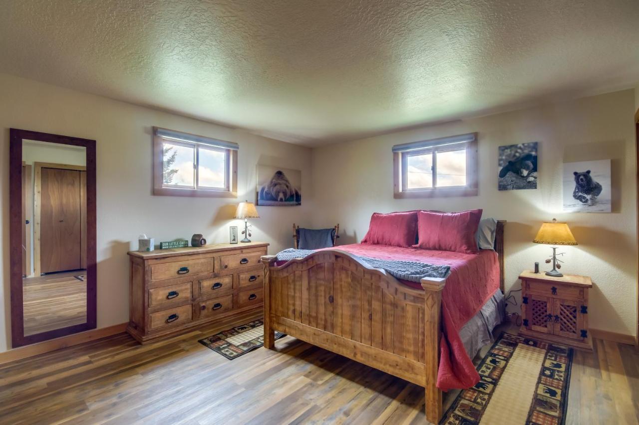 Red Lodge Vacation Rental With Mountain Views! Exterior photo