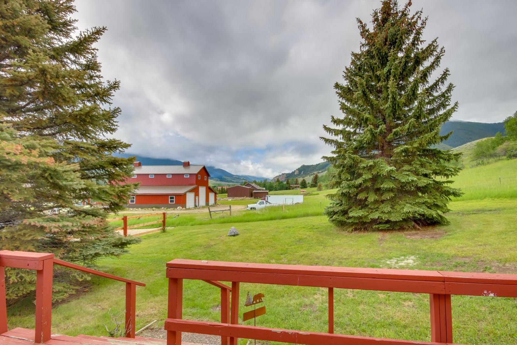 Red Lodge Vacation Rental With Mountain Views! Exterior photo
