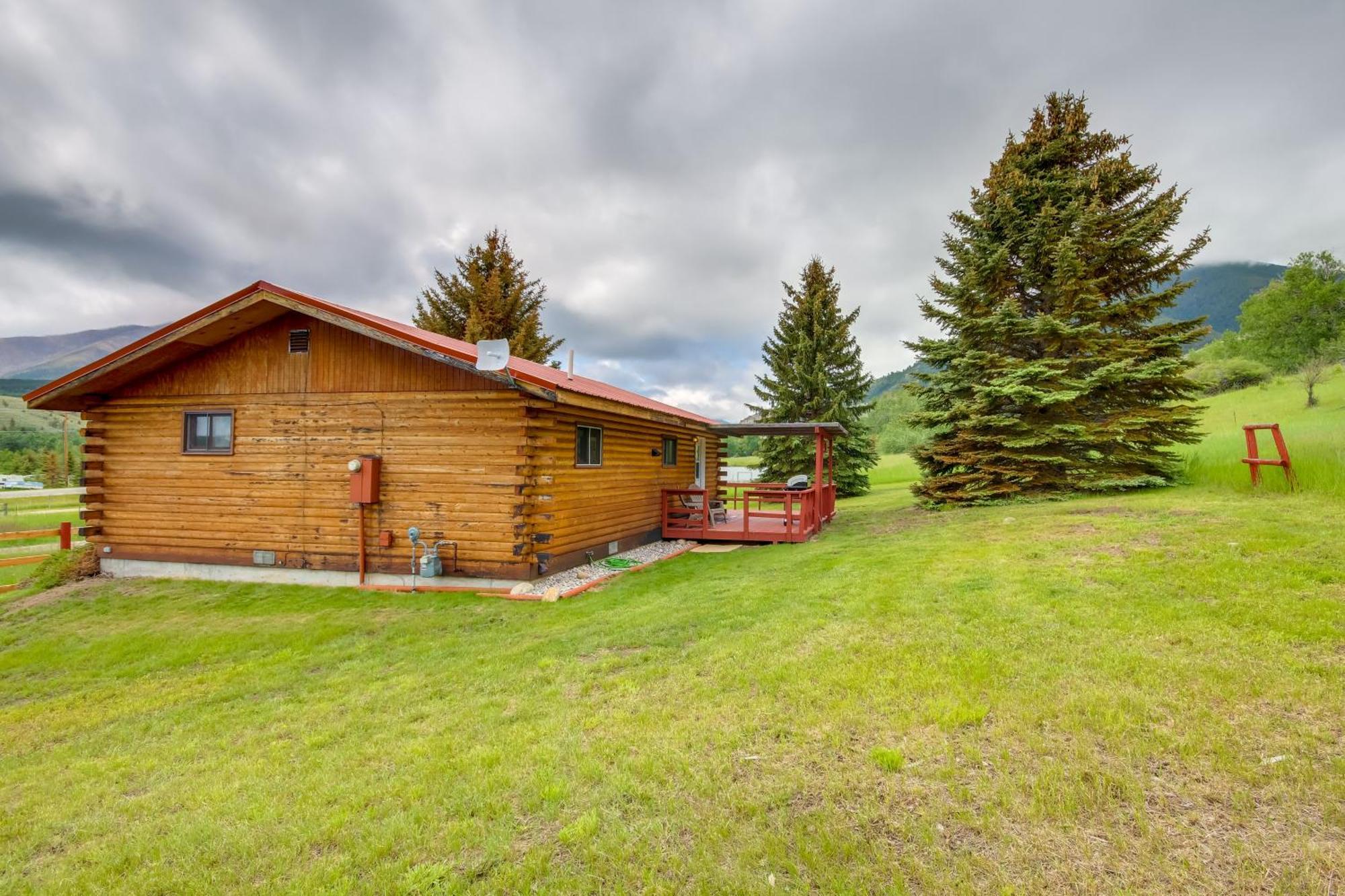 Red Lodge Vacation Rental With Mountain Views! Exterior photo