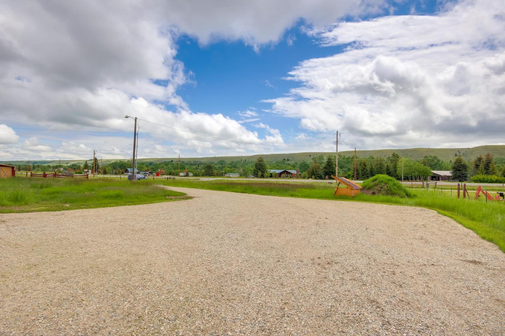 Red Lodge Vacation Rental With Mountain Views! Exterior photo