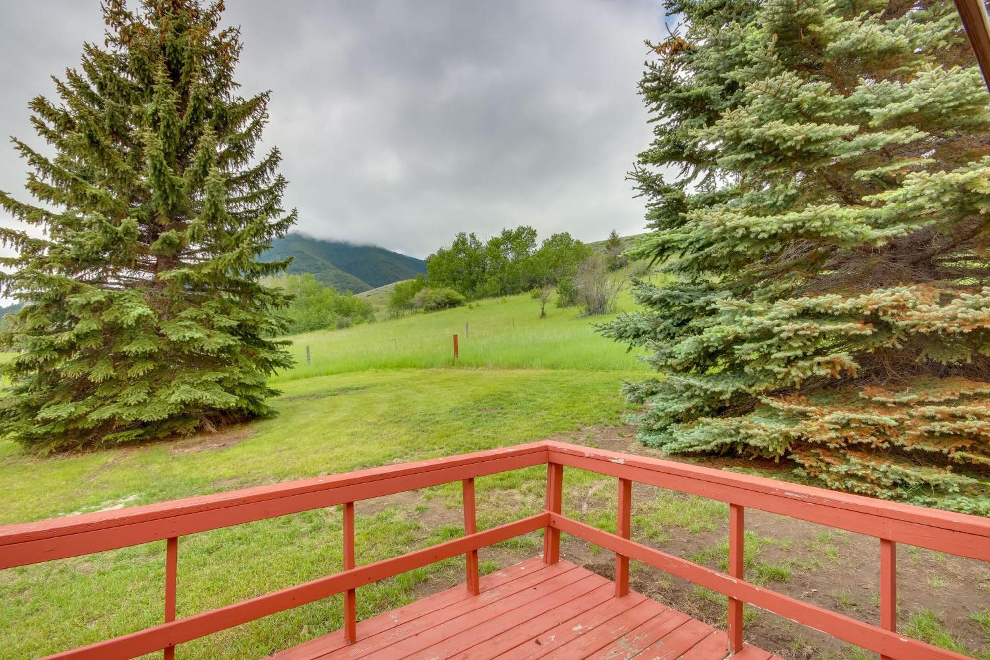 Red Lodge Vacation Rental With Mountain Views! Exterior photo